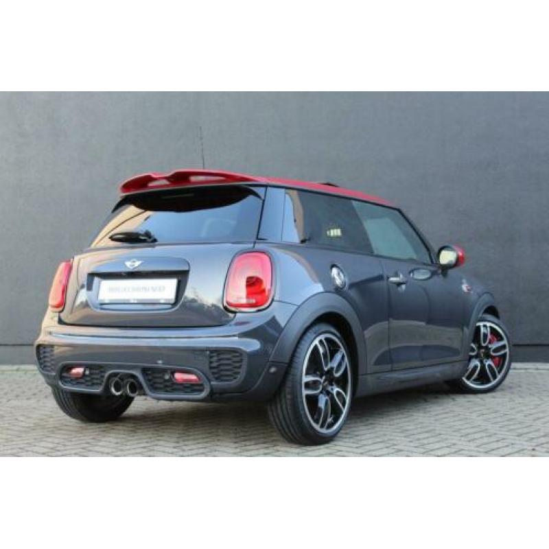 MINI 3-deurs John Cooper Works aut. JCW Chili + Serious Busi