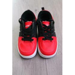 SIDEWALK skate schoenen (original), maat 30, NIEUW!
