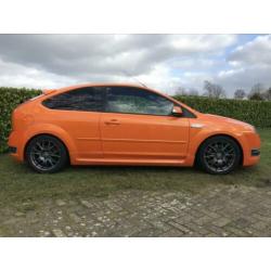 Ford Focus ST 2.5 20V Turbo, Climate control, PDC, Milltek