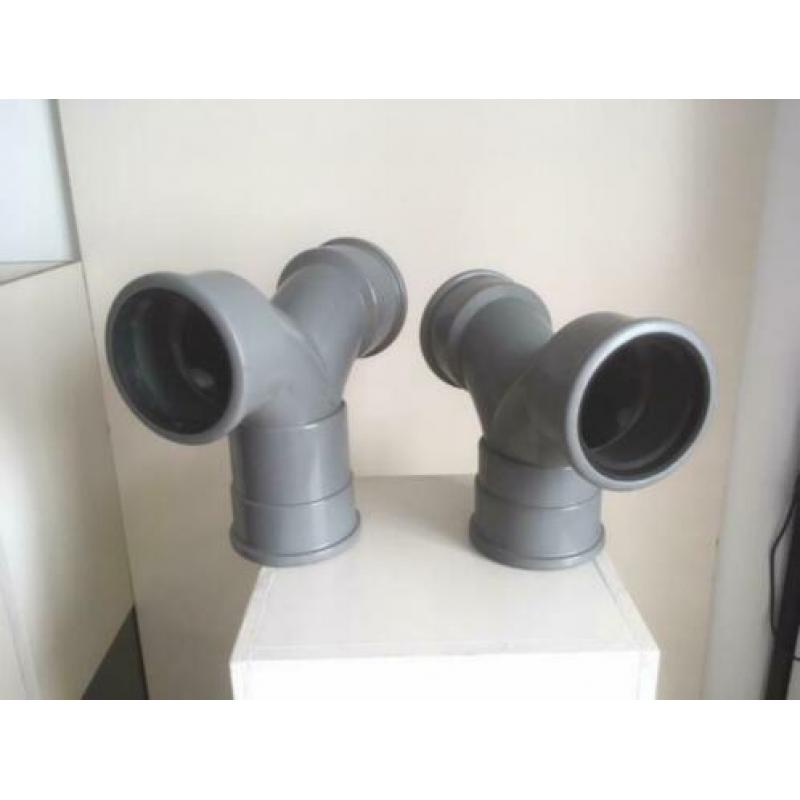 299. Partij PVC Buitenriolerings T-stukken 125mm SN8 met zet