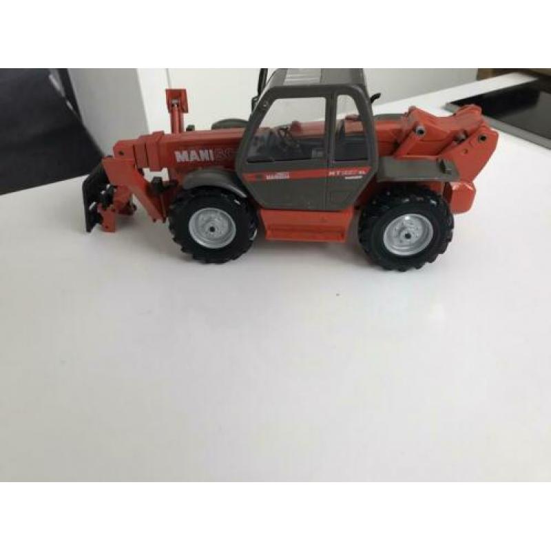 Siku 1:25 Manitou MT 1337SL Turbo verrijker zeer zwaar model