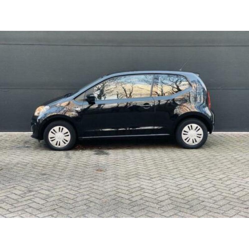 Volkswagen Up! 1.0 move up! 2013 airco 1e eigenaar