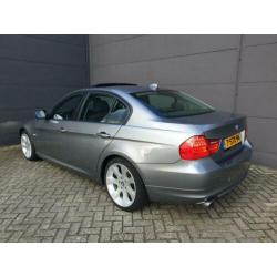 BMW 3 Serie 318i High Executive Navi Xenon Led PDC