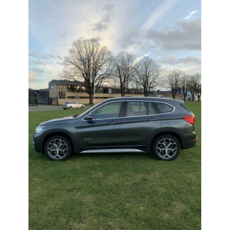 BMW X1 (f48) Xdrive20i 192pk Aut 2018 Grijs
