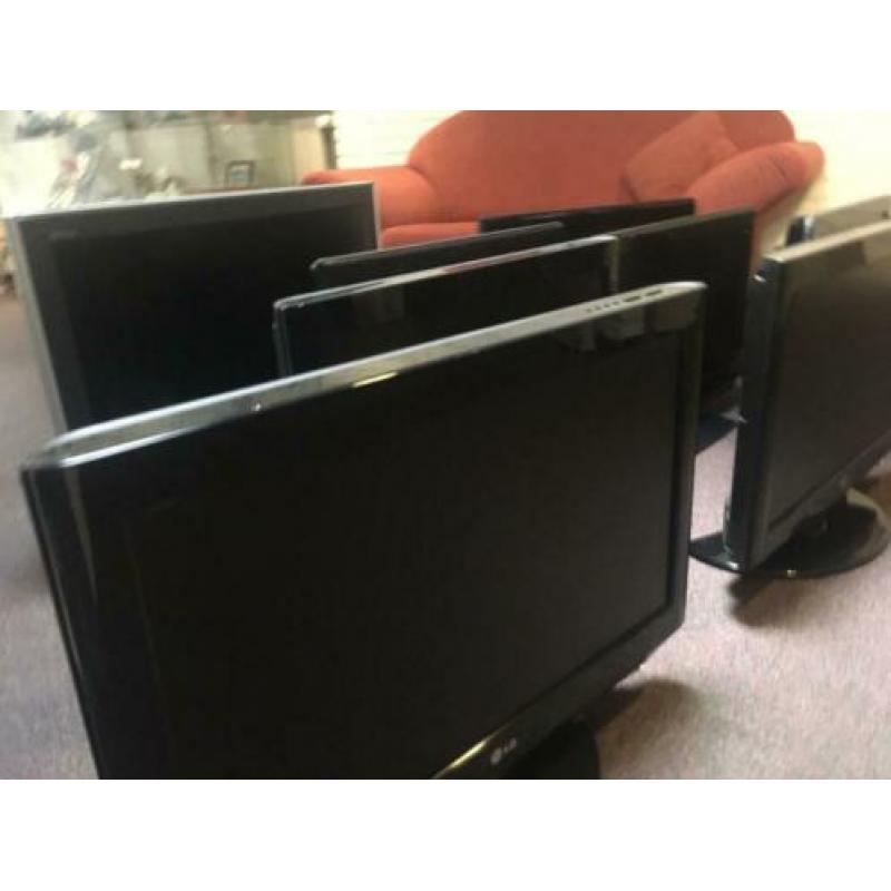 LCD televisie (8 stuks/per stuk)