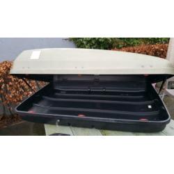 Dakkoffer Citroen Xsara Berline met dakdragers