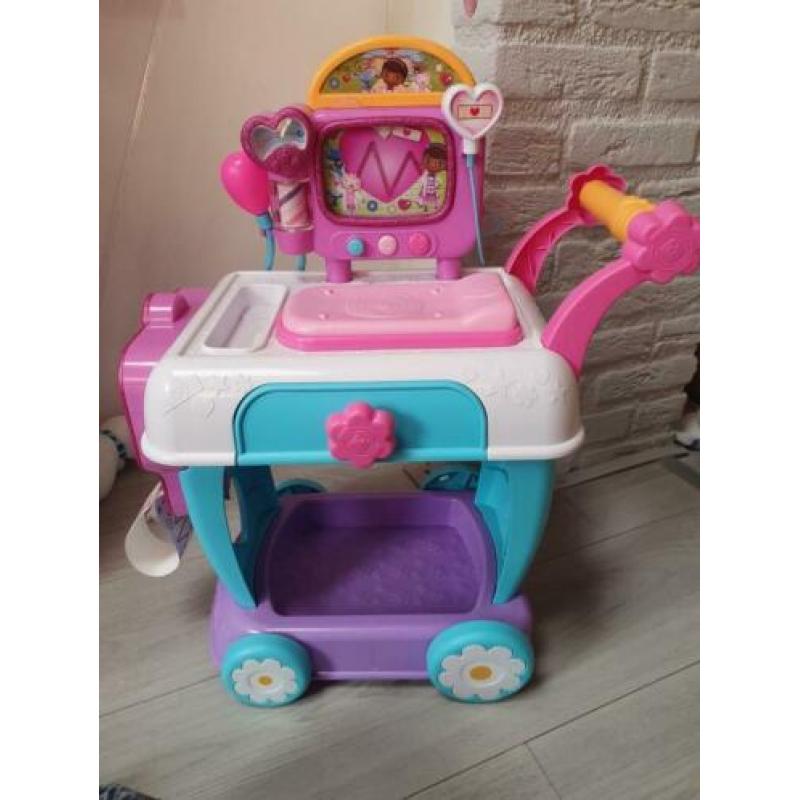 Speelgoed dokter / disney doc mcstuffins