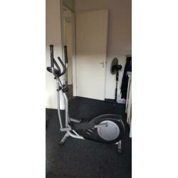 Cross trainer