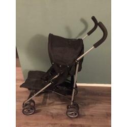 Mooie zwarte buggy