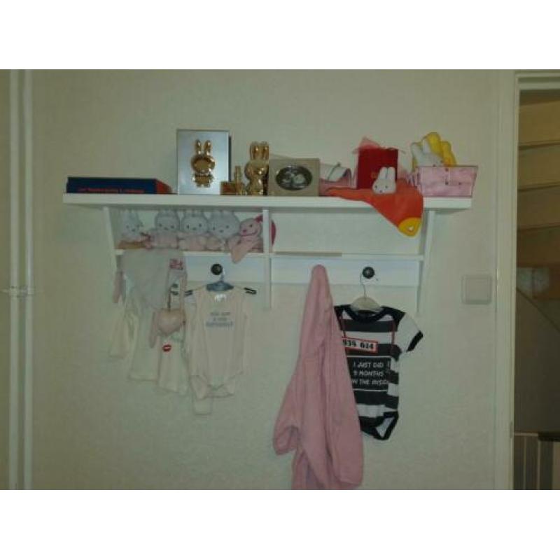 Complete baby kamer echte hout.