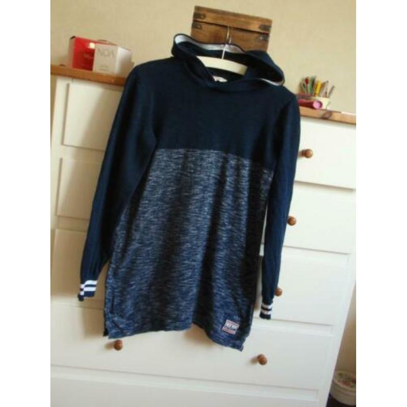 Drie Stoere Truien/Sweaters maat 158