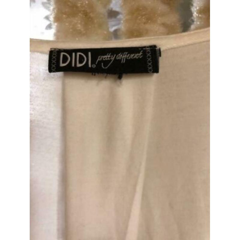 A16 DIDI witte bloeson tuniek maat XL/XXL achterpand en mou