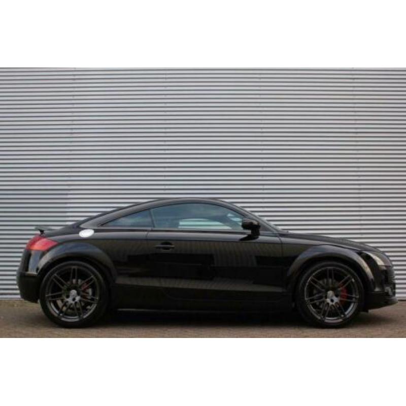 Audi TT 2.0 TFSI Pro Line / S-LINE-PAKKET / 200PK / CLIMATE