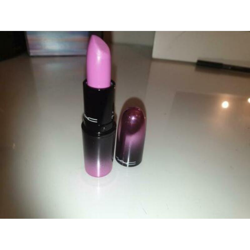 2 mac lipsticks