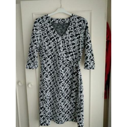 Jurk tricot 3/4 mouw zwart wit maat s/m