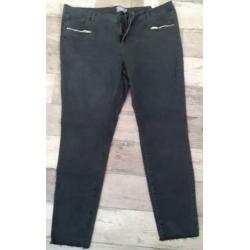 4 z.g.a.n. broeken/jeans in maat 50.