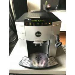Prachtige Jura F90 met service beurt