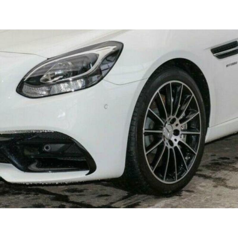 Mercedes-Benz SLC 43 AMG 367 PK Comand Panoramadak Airscarf