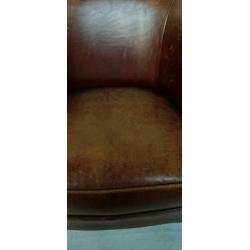 MPH 2948-10 Vintage clubfauteuil in een cognackleur