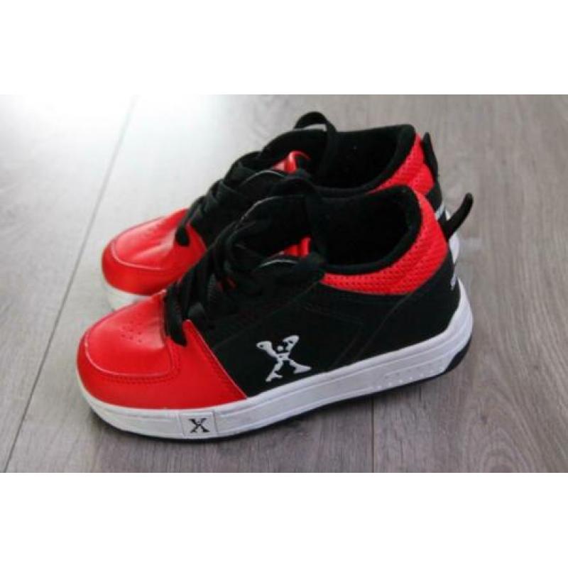 SIDEWALK skate schoenen (original), maat 30, NIEUW!