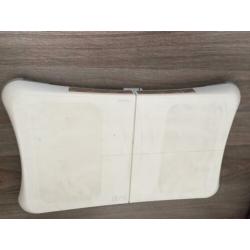 Wii met balanceboard en 2 controllers