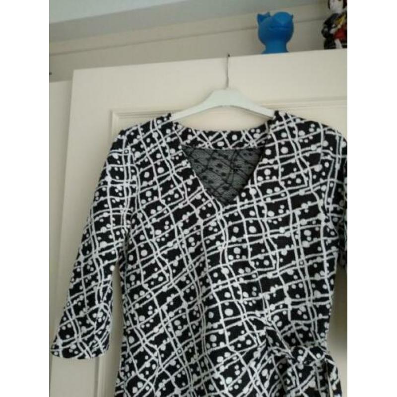 Jurk tricot 3/4 mouw zwart wit maat s/m