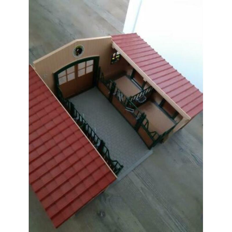Schleich manege compleet + extra paarden en accessoires