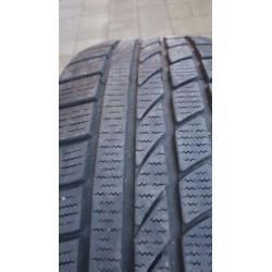 Hankook winterbanden op Mercedes velg