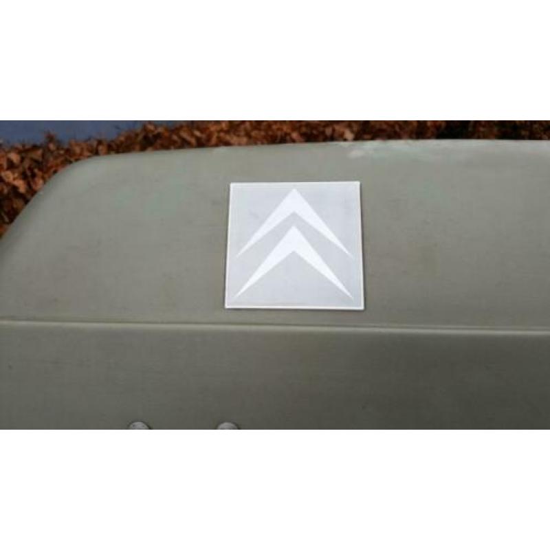 Dakkoffer Citroen Xsara Berline met dakdragers