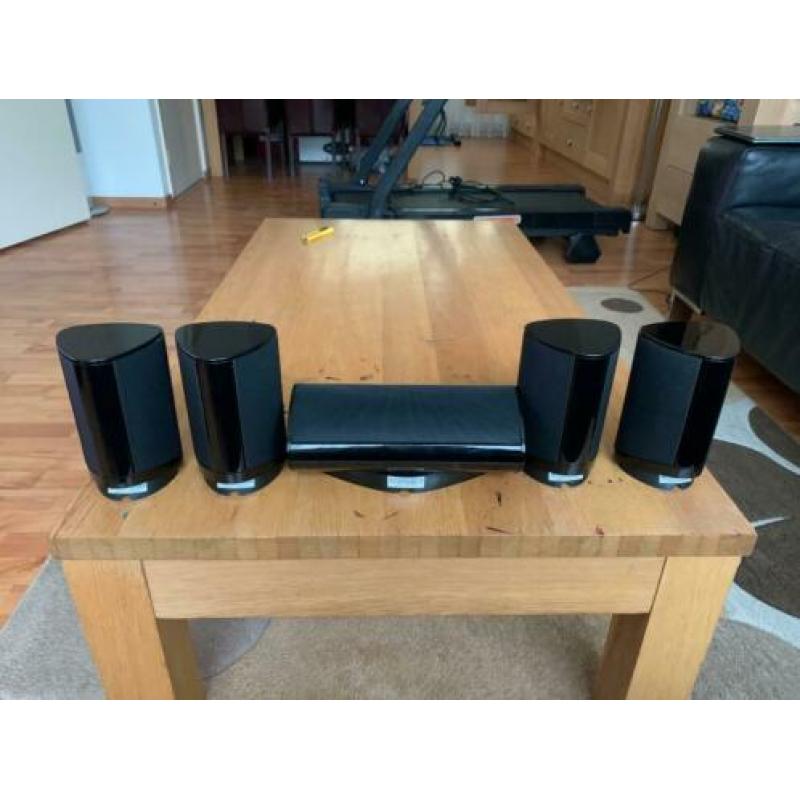Harman kardon Speakers set met kabels zgan