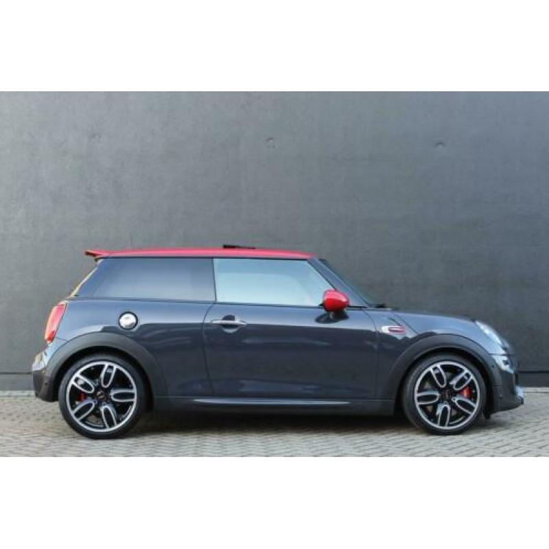 MINI 3-deurs John Cooper Works aut. JCW Chili + Serious Busi