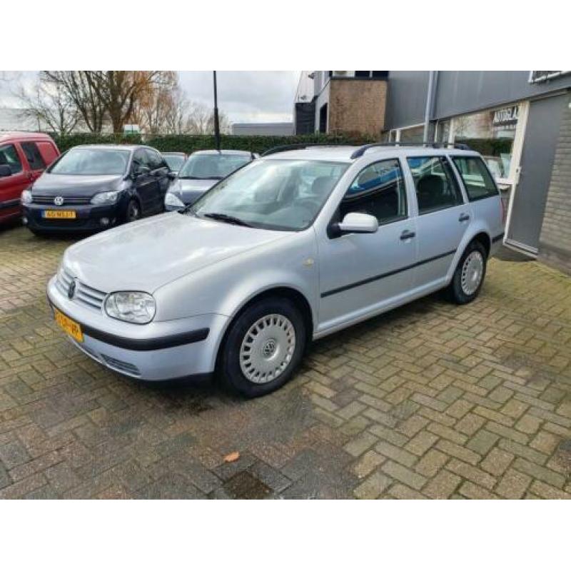 Volkswagen Golf Variant 1.6 Trendline
