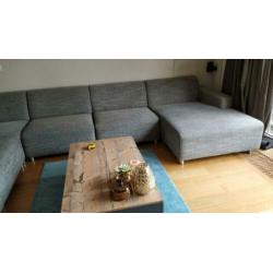 Grote stoffen hoekbank met longchair grijs gemêleerd 363x272