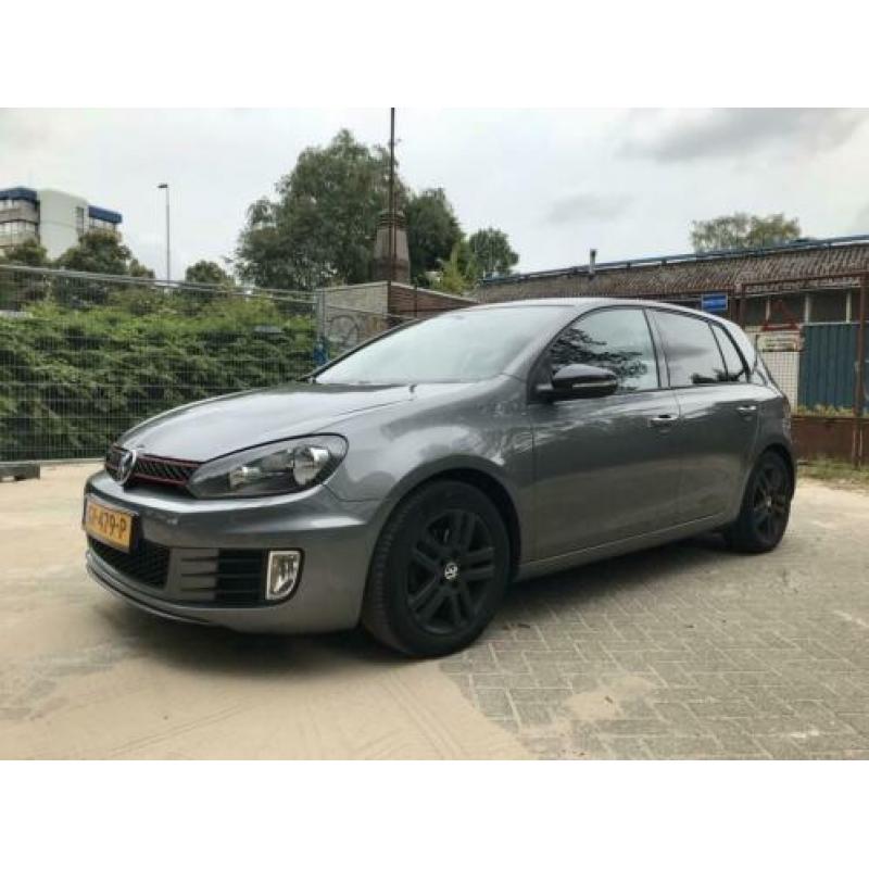 Volkswagen Golf 1.6 TDI DSG7 PDC RNS GTI pakket