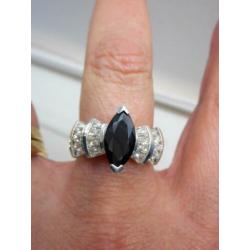Zilveren prachtige royale ring met stenen nr.717