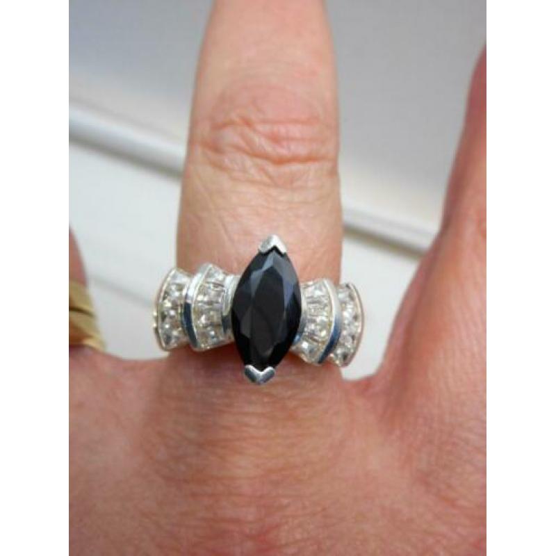 Zilveren prachtige royale ring met stenen nr.717
