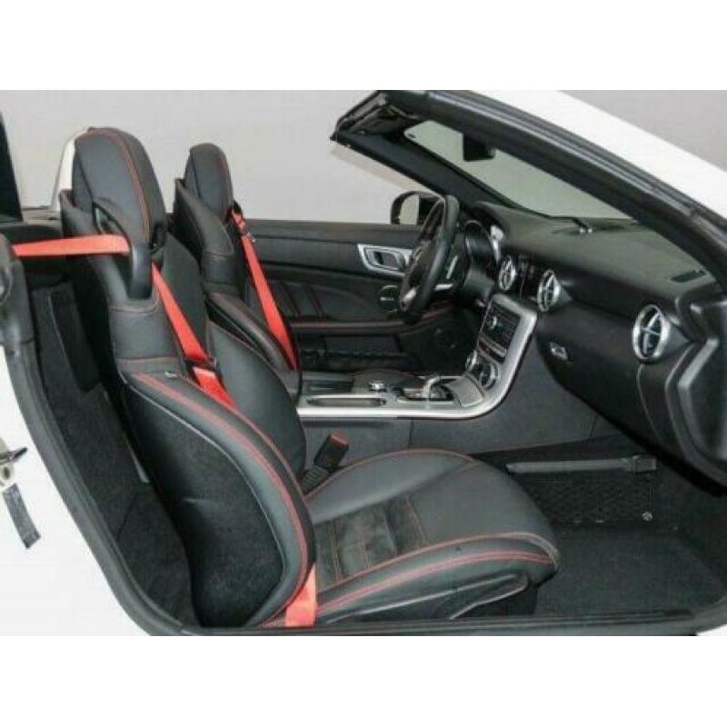 Mercedes-Benz SLC 43 AMG 367 PK Comand Panoramadak Airscarf