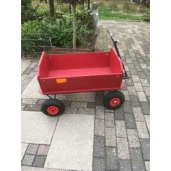 Bolderwagen merk Dominator.