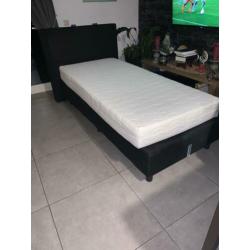 Bed compleet te koop