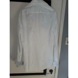Witte blouse, donkerblauwe accenten, M