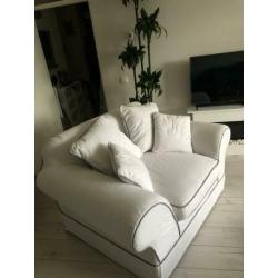 Mooie Rivera maison twin seat