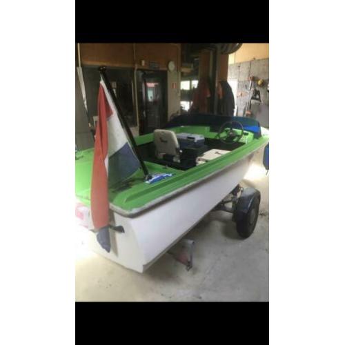 Leuke boot met motor incl trailer zeer goede staat!