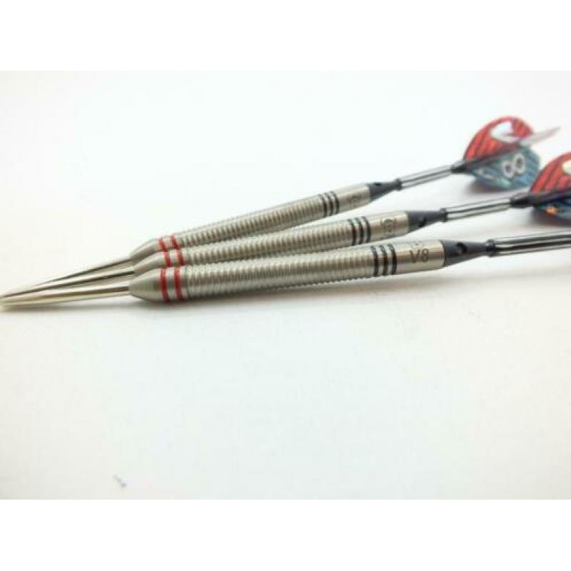 Darts Bulls V8 24 gram 90% tungsten in doos