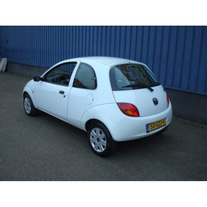 Ford Ka 1.3 Cool & Sound Airco, lage km stand (bj 2008)