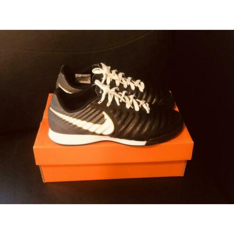 Professioneel zaalschoenen / zaalvoetbalschoenen Nike