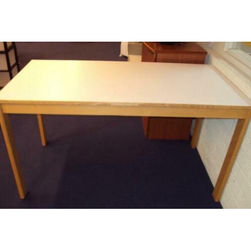 Eettafel hout