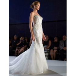 Mermaid fishtail strpless glitter enzoani weddingdress