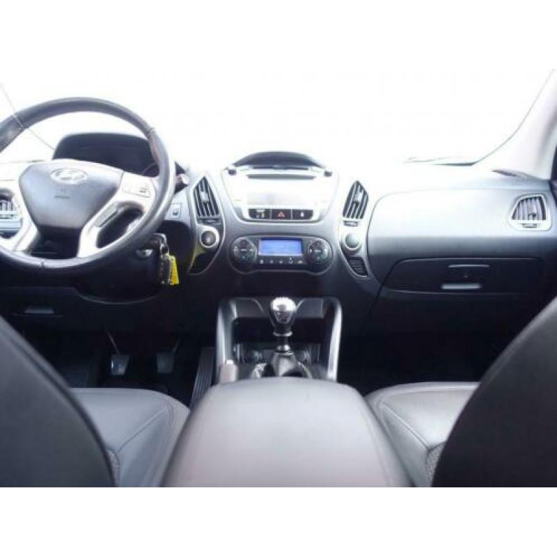 Hyundai ix35 1.6i GDI Business Style+ (leer,navi,xenon,pdc)