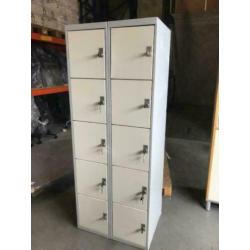 Lockerkast Oostwoud 10 deurs afm. 180x70x50cm cremewit/grijs