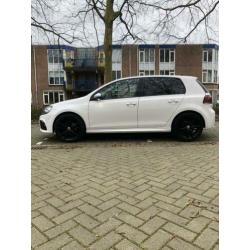 Volkswagen Golf 1.4 TSI R20 Bodykit